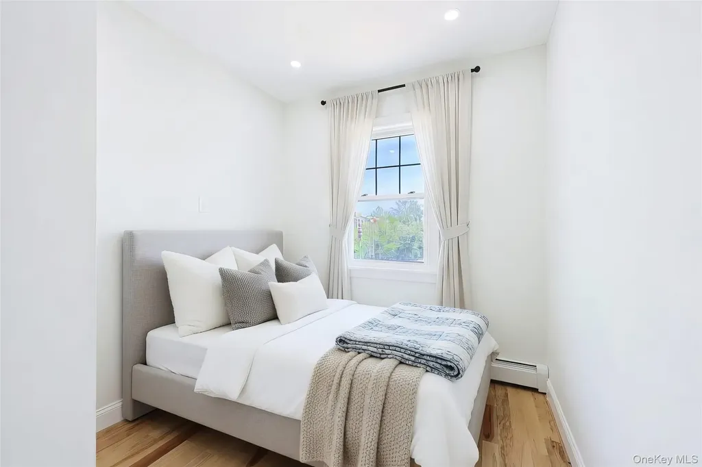 5813 69th Place Maspeth NY 11378