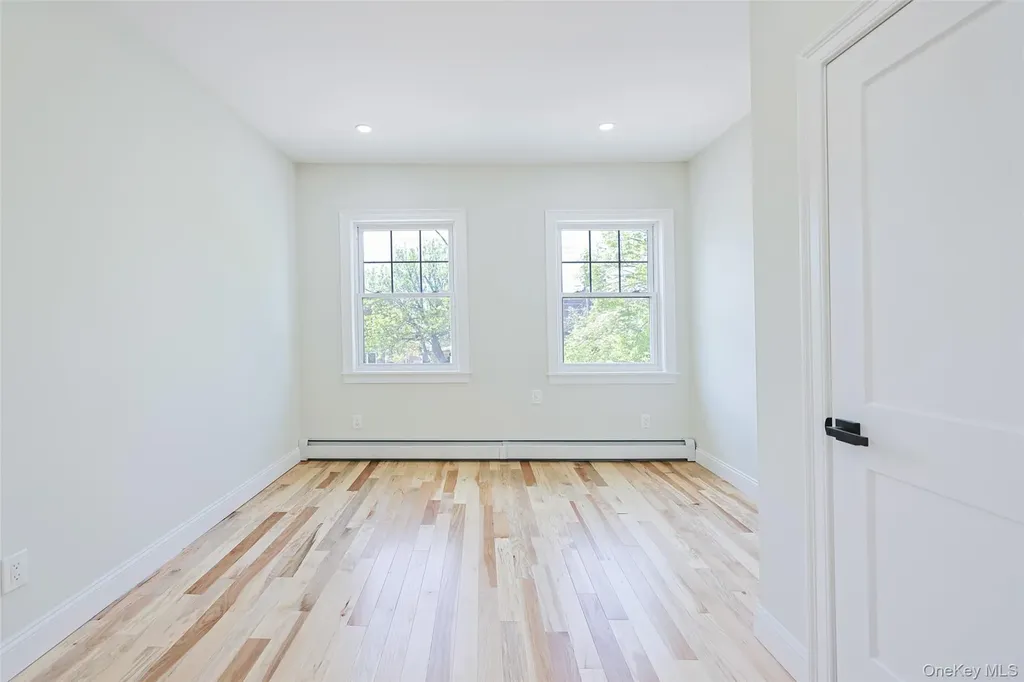 5813 69th Place Maspeth NY 11378
