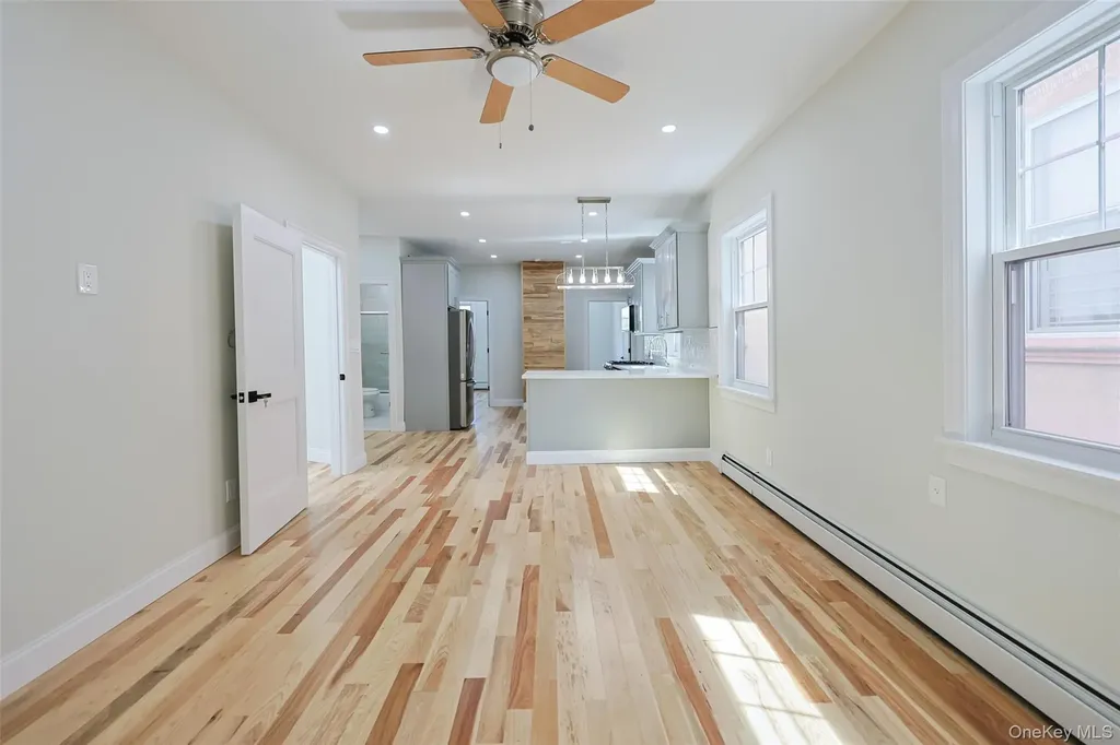 5813 69th Place Maspeth NY 11378