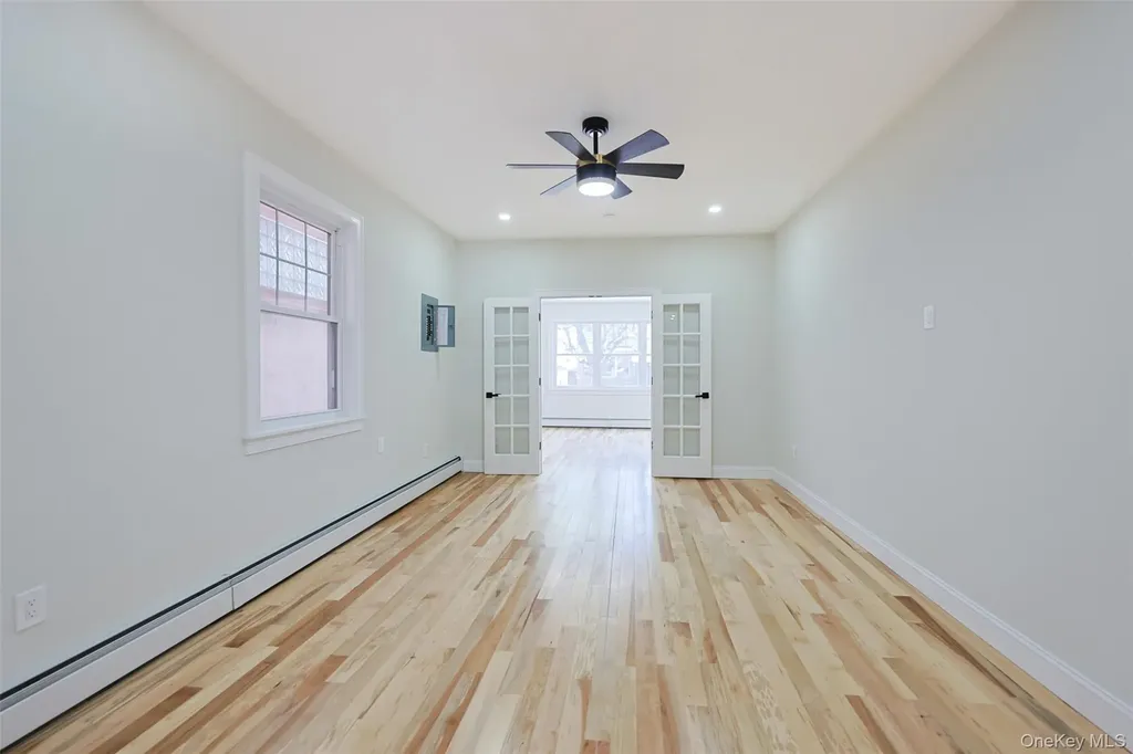 5813 69th Place Maspeth NY 11378