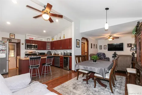 43 Pickwick Drive Hicksville NY 11801