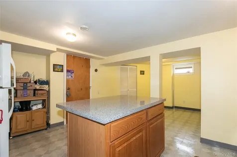 43 Pickwick Drive Hicksville NY 11801