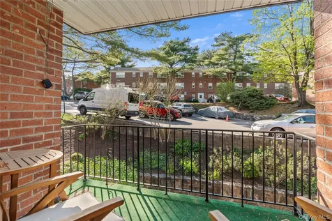 55 Fieldstone Drive Hartsdale NY 10530