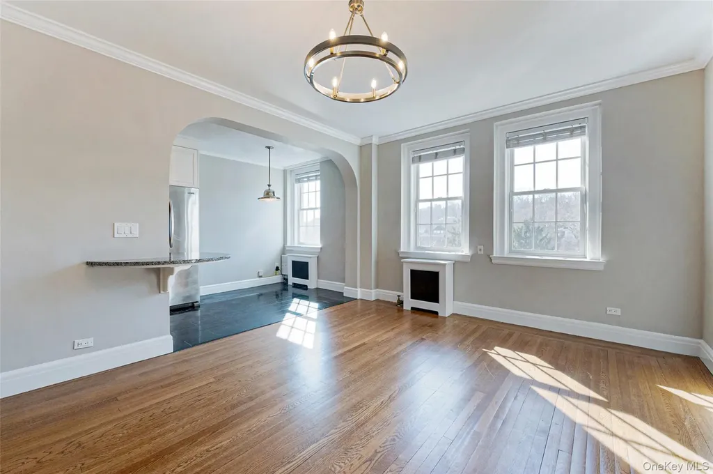 26 E Parkway Scarsdale NY 10583