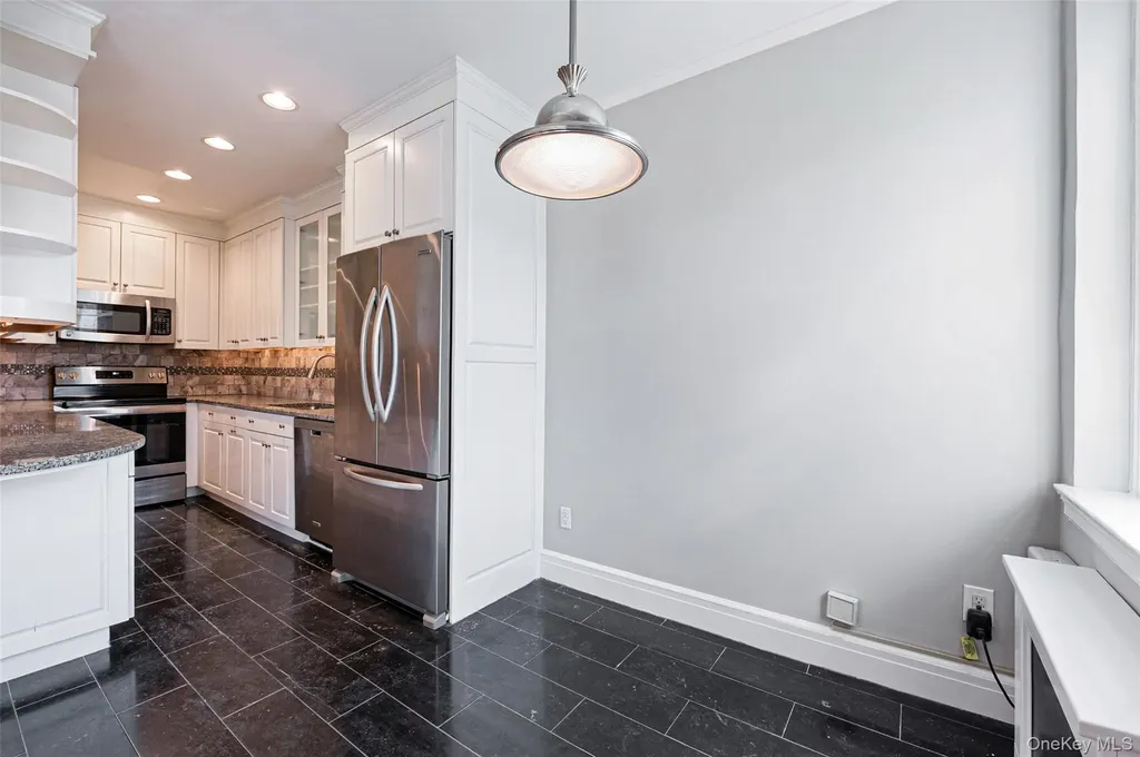 26 E Parkway Scarsdale NY 10583