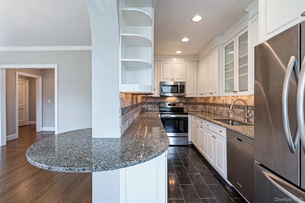 26 E Parkway Scarsdale NY 10583