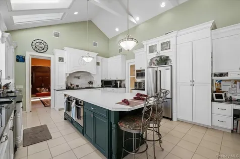 45 Coves Run Syosset NY 11791
