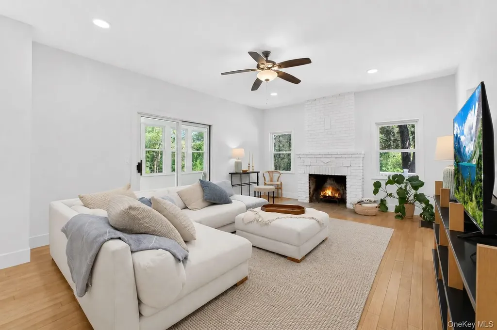 20 Hillside Avenue Goldens Bridge NY 10526