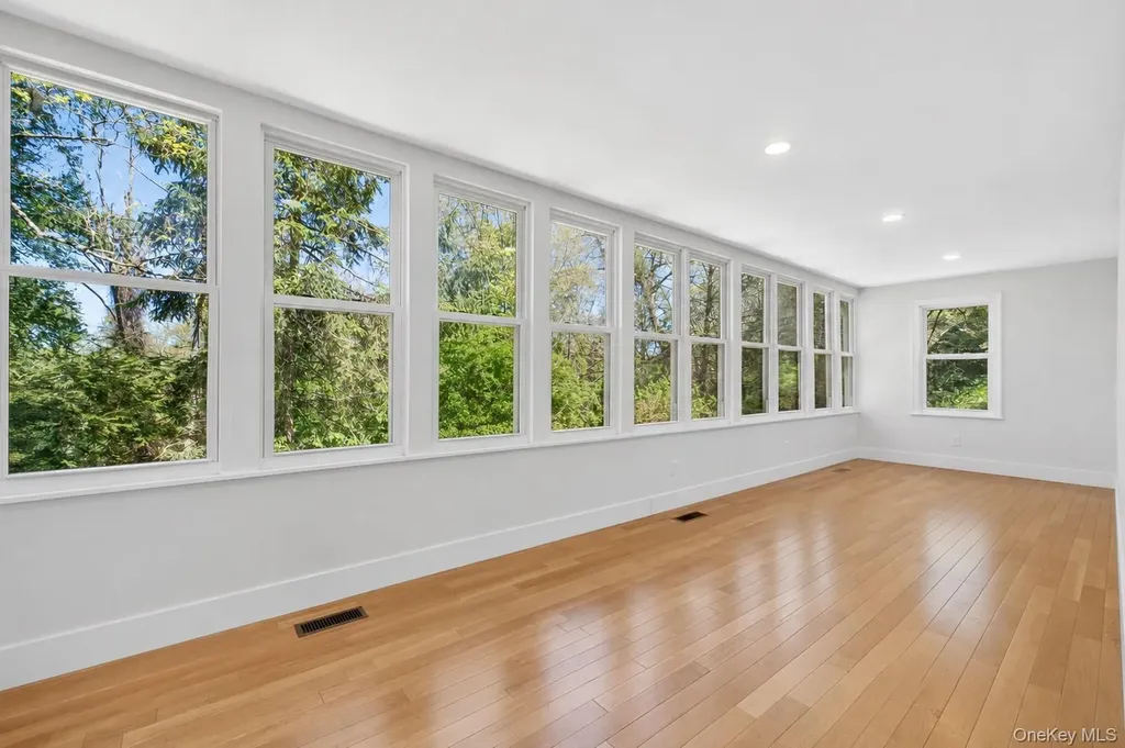 20 Hillside Avenue Goldens Bridge NY 10526