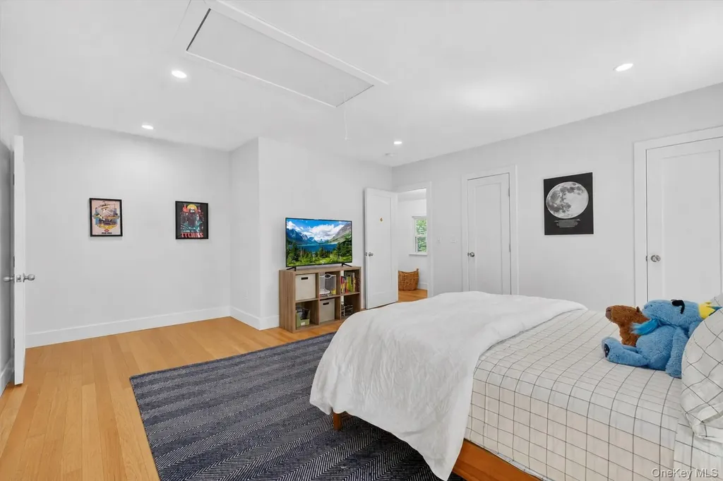 20 Hillside Avenue Goldens Bridge NY 10526