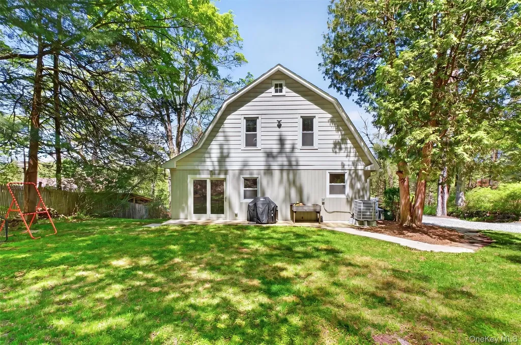 20 Hillside Avenue Goldens Bridge NY 10526