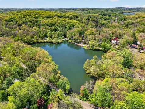 20 Hillside Avenue Goldens Bridge NY 10526