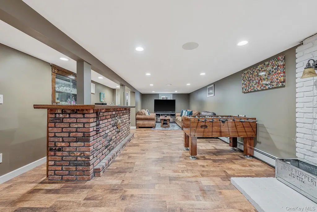 414 Myrtle Avenue West Islip NY 11795