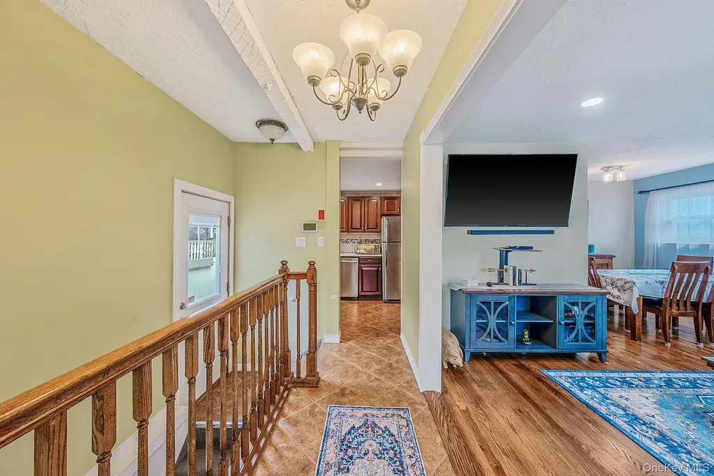 414 Myrtle Avenue West Islip NY 11795