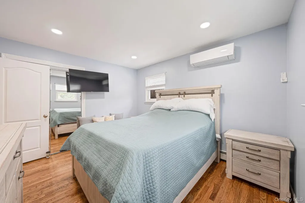 414 Myrtle Avenue West Islip NY 11795