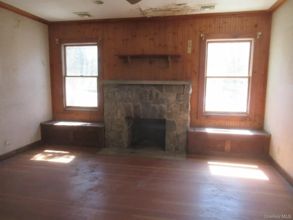 58 Hillside Drive Mahopac NY 10541