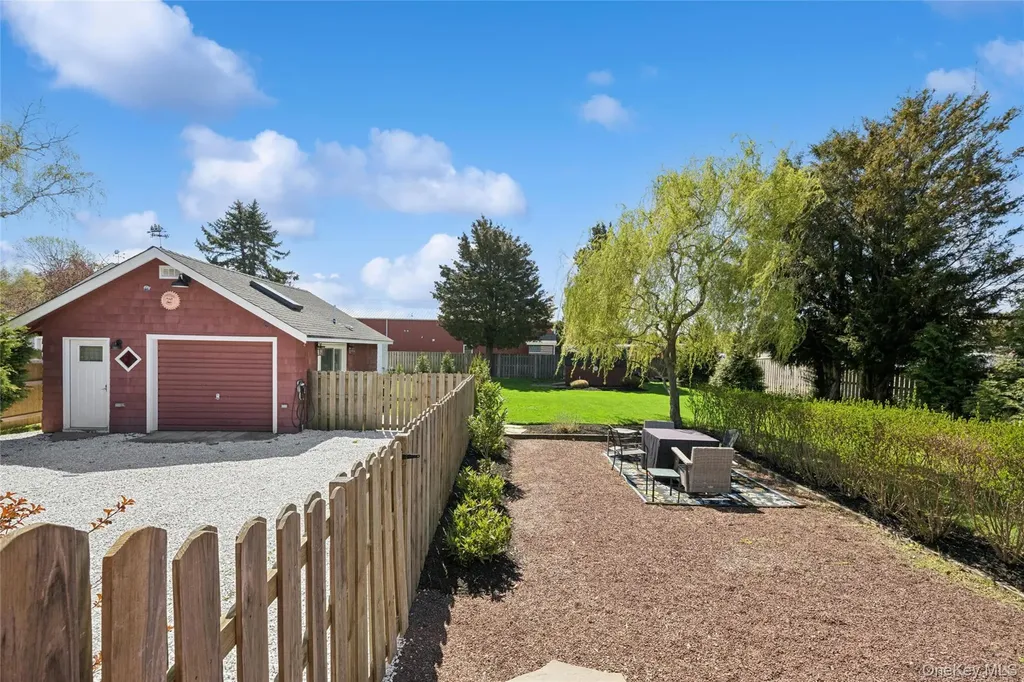 23530 Main Road Orient NY 11957