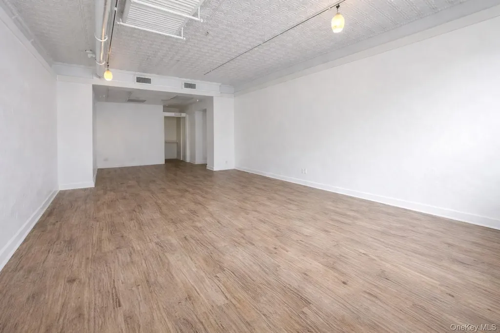 512 Mamaroneck Avenue White Plains NY 10605