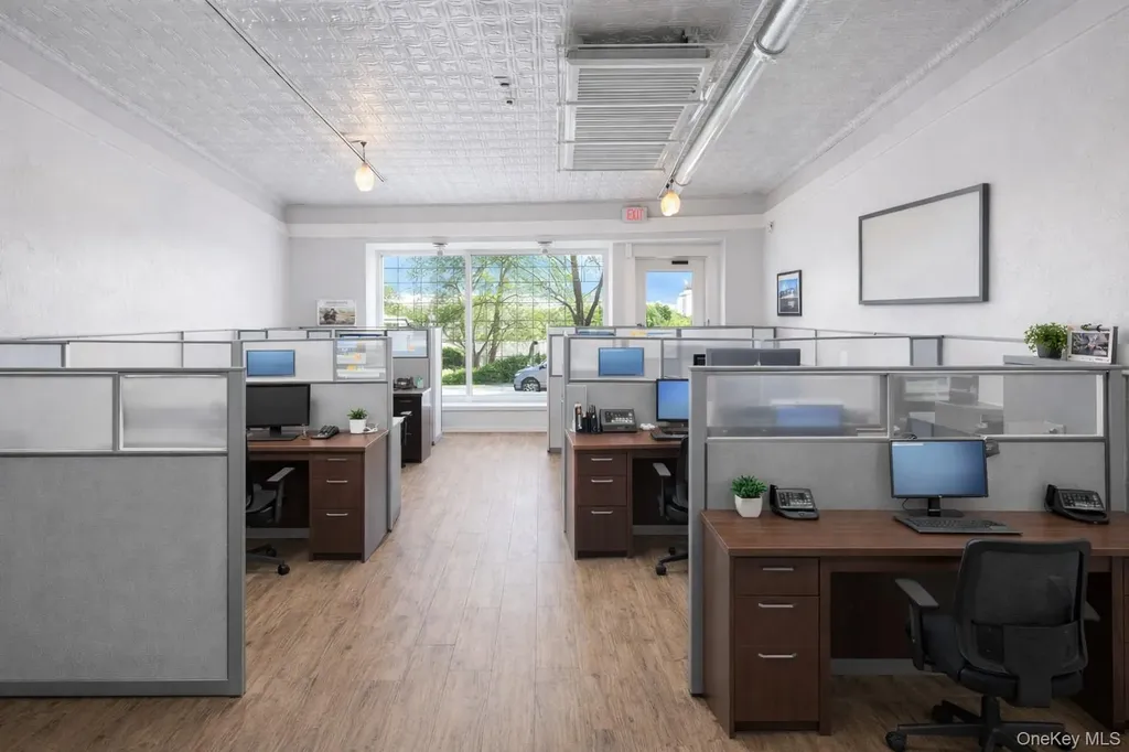 512 Mamaroneck Avenue White Plains NY 10605