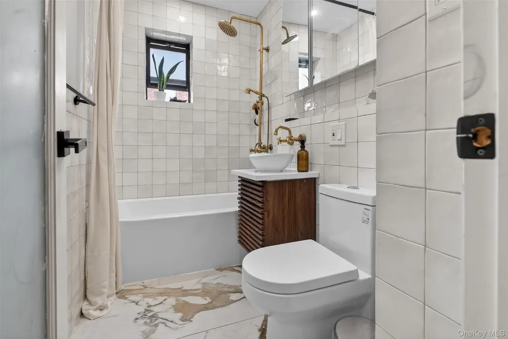 10325 68th Avenue Forest Hills NY 11375