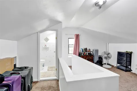88-37 187th Street Hollis NY 11423
