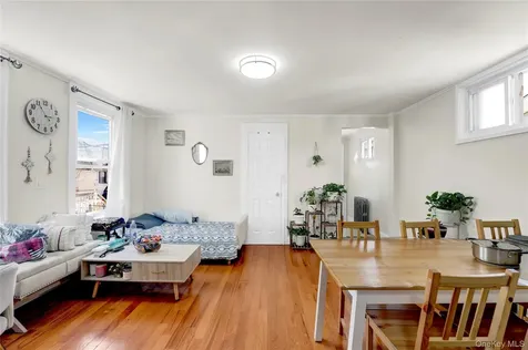 88-37 187th Street Hollis NY 11423