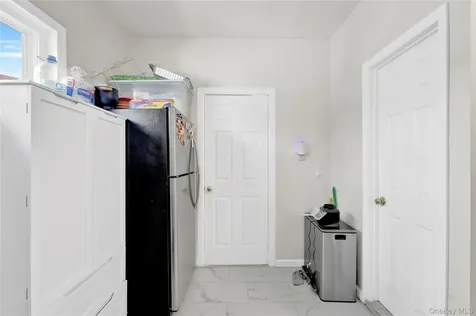 88-37 187th Street Hollis NY 11423