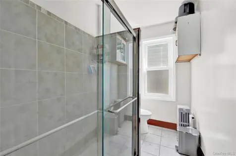 88-37 187th Street Hollis NY 11423