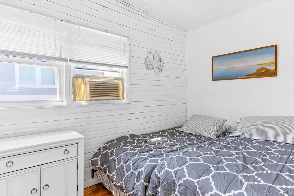 449 Dehnhoff Walk Ocean Beach NY 11770