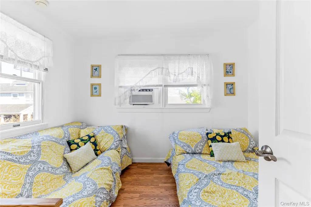449 Dehnhoff Walk Ocean Beach NY 11770