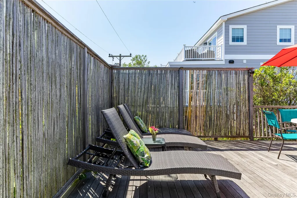 449 Dehnhoff Walk Ocean Beach NY 11770