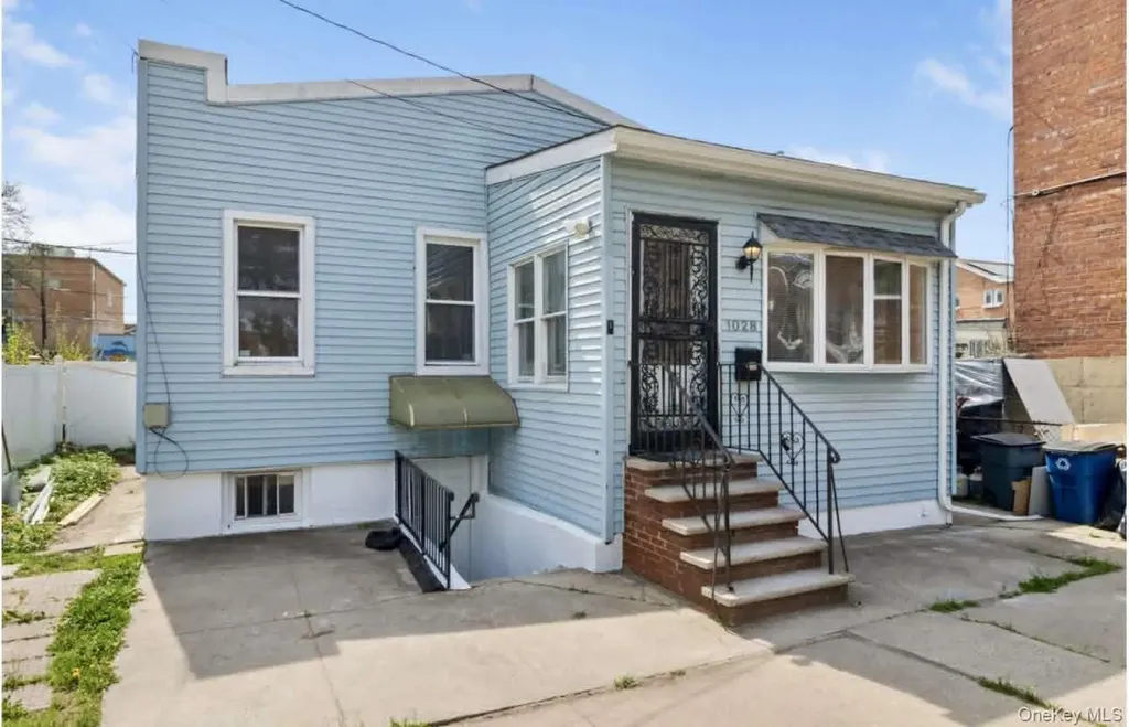 1028 E 84th Street Brooklyn NY 11236