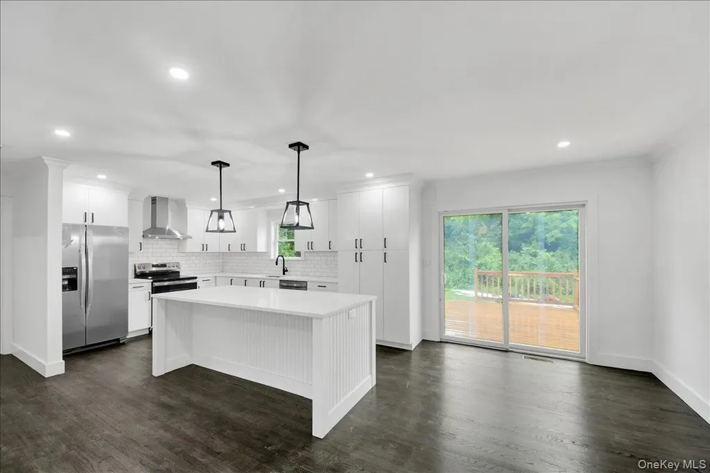 16 Tiger Road Hopewell Junction NY 12533
