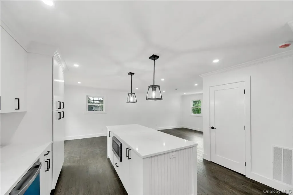 16 Tiger Road Hopewell Junction NY 12533