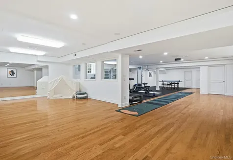 2 Coventry Court Larchmont NY 10538
