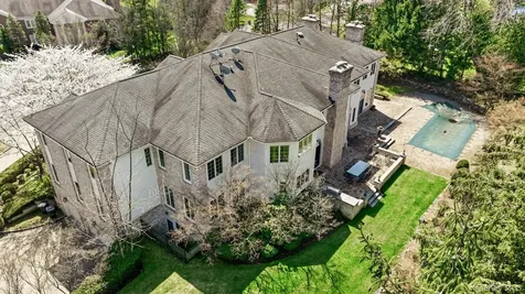 2 Coventry Court Larchmont NY 10538