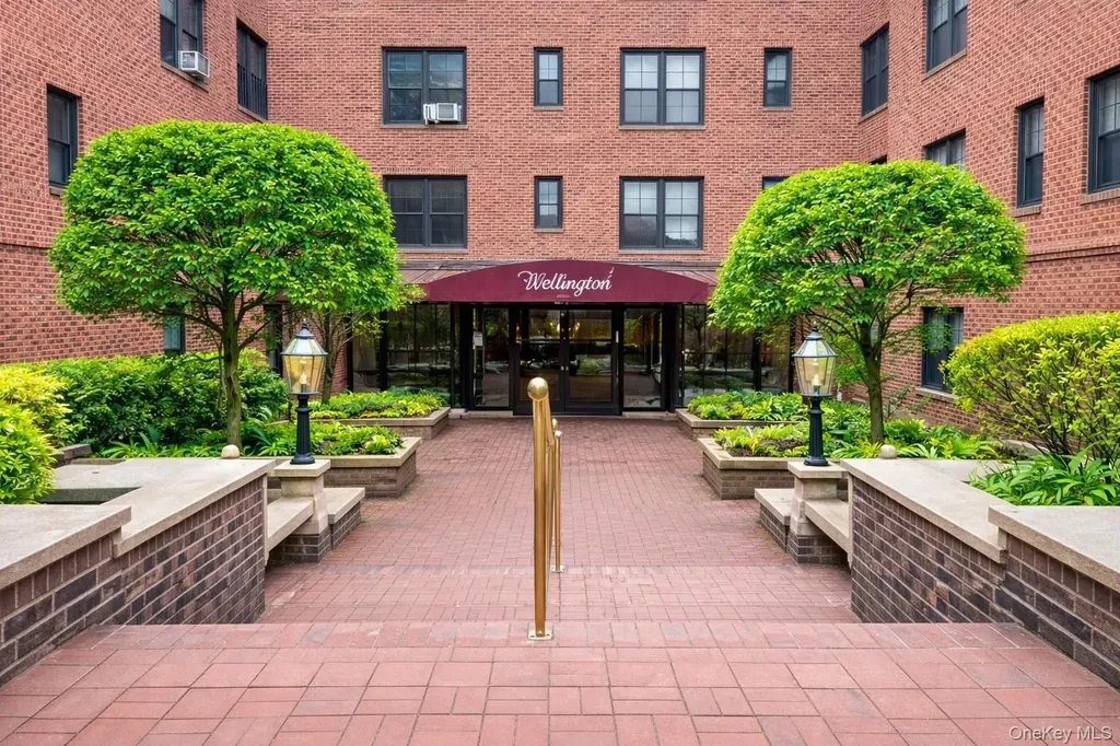 10 Franklin Avenue White Plains NY 10601