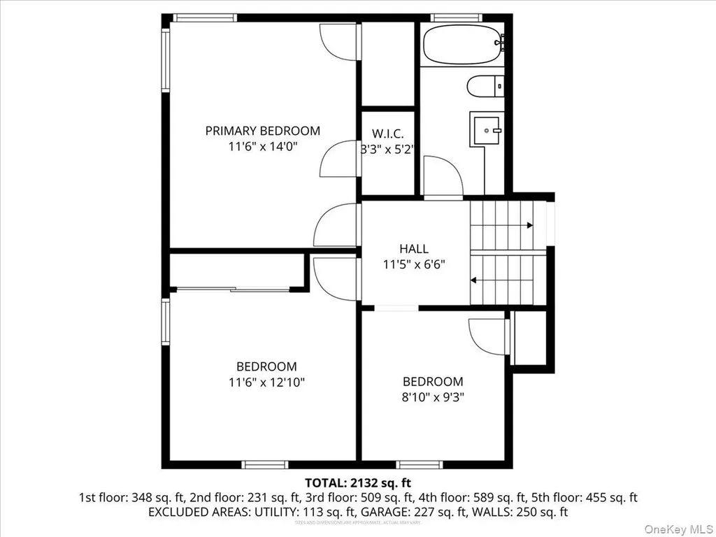 24 Roxbury Avenue Plainview NY 11803