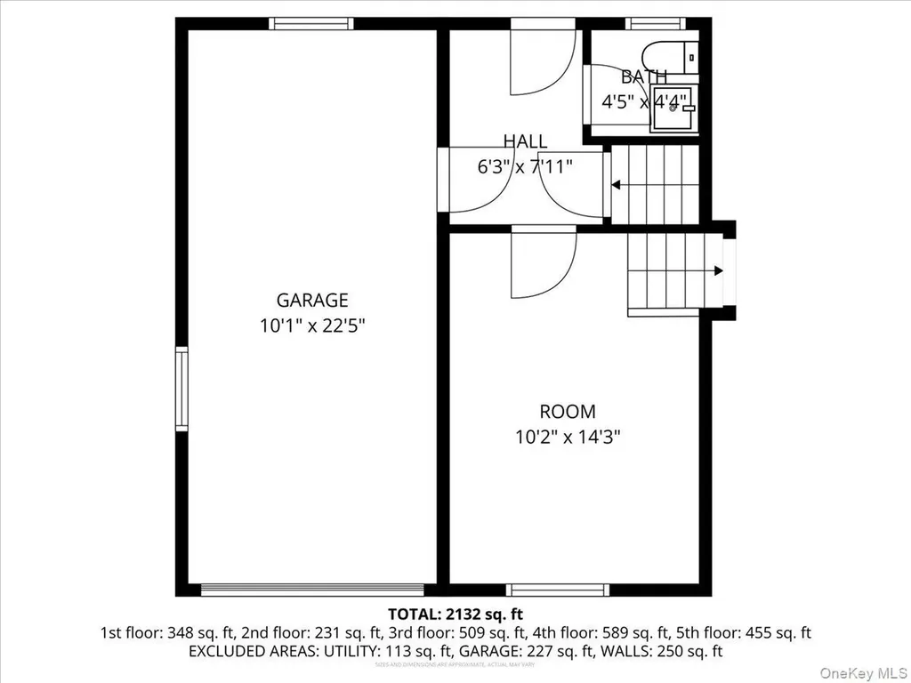 24 Roxbury Avenue Plainview NY 11803