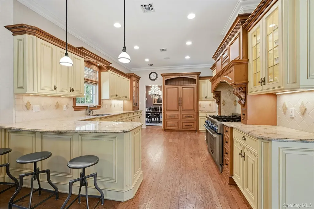 5 Mill Road Lloyd Harbor NY 11743