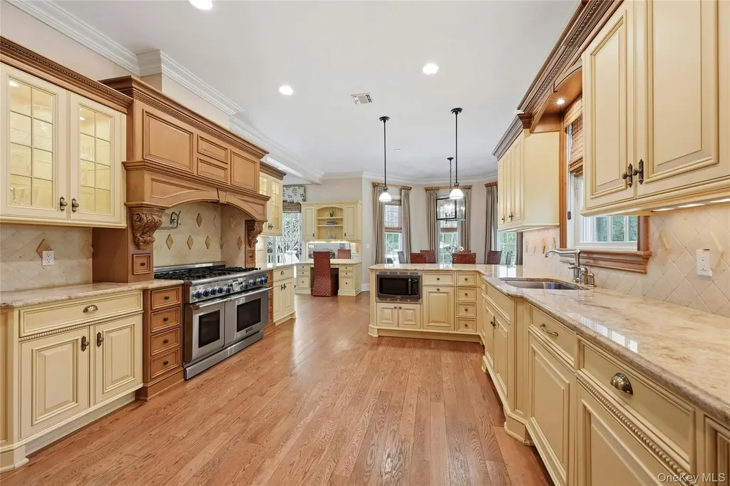 5 Mill Road Lloyd Harbor NY 11743