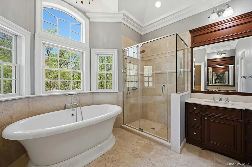 5 Mill Road Lloyd Harbor NY 11743