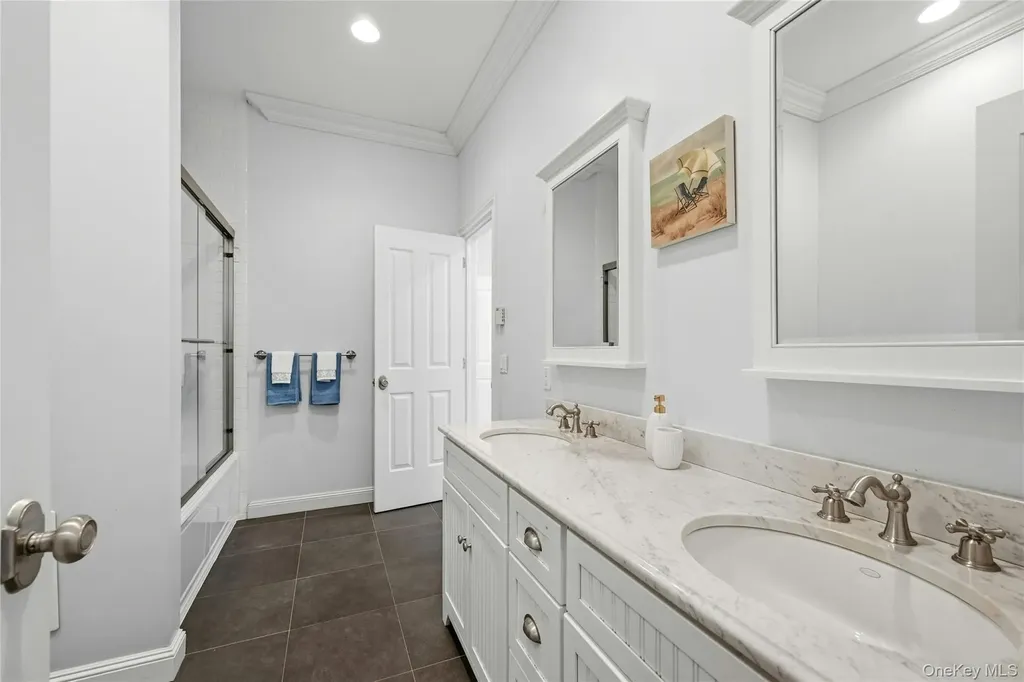 5 Mill Road Lloyd Harbor NY 11743