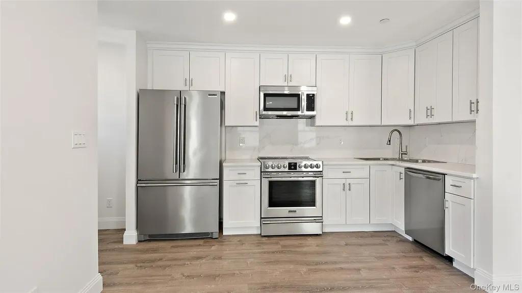 33 Devoe Street Dobbs Ferry NY 10522