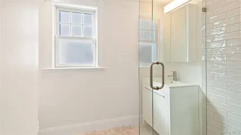33 Devoe Street Dobbs Ferry NY 10522