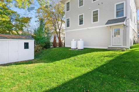 33 Devoe Street Dobbs Ferry NY 10522