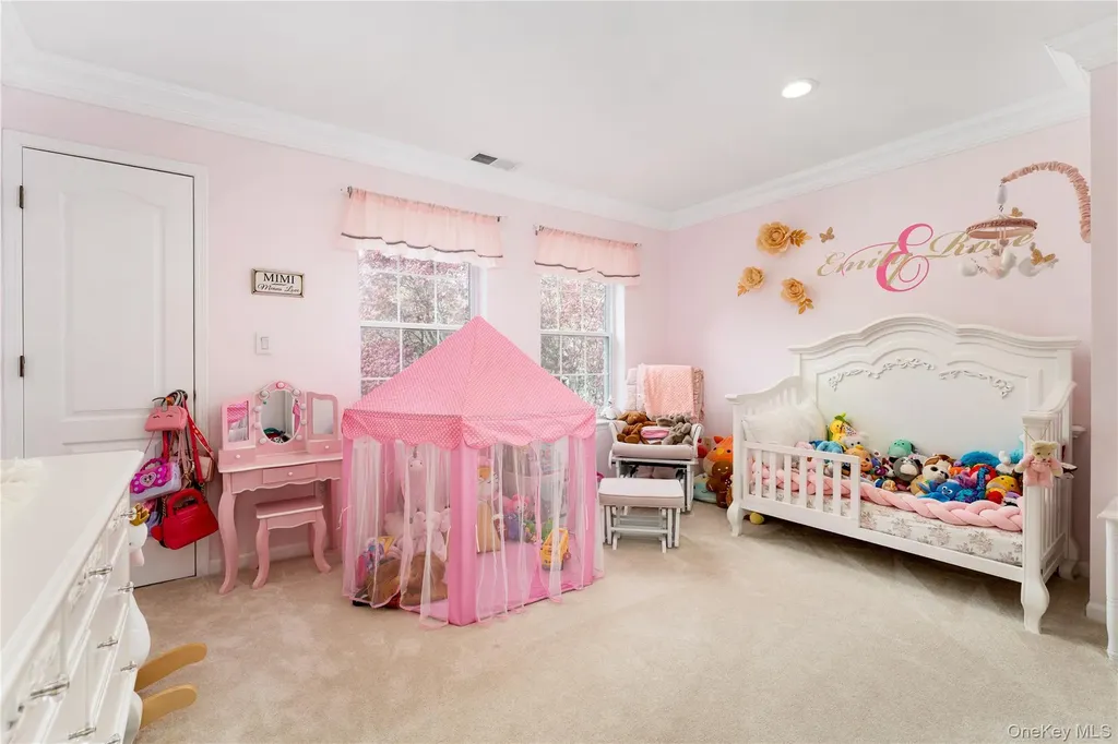 9 Framingham Lane Shoreham NY 11786