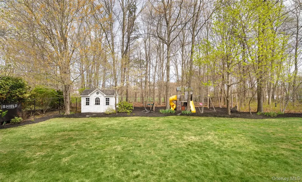 9 Framingham Lane Shoreham NY 11786