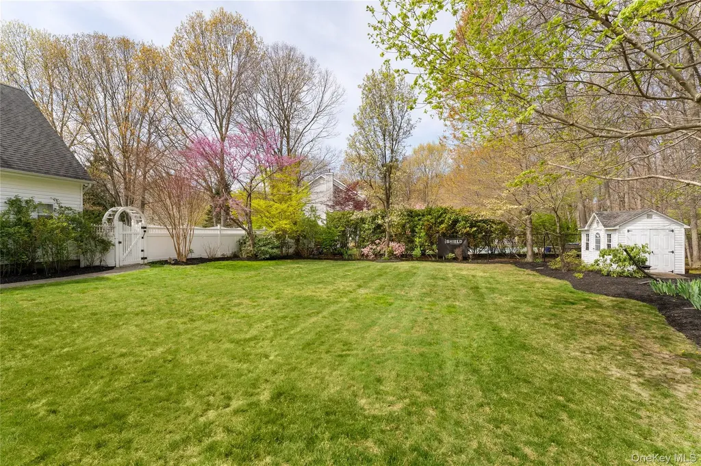 9 Framingham Lane Shoreham NY 11786