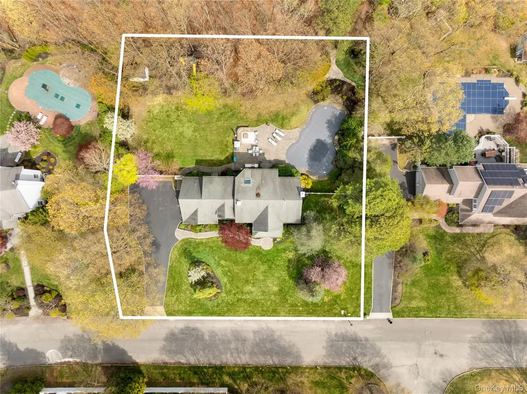 9 Framingham Lane Shoreham NY 11786